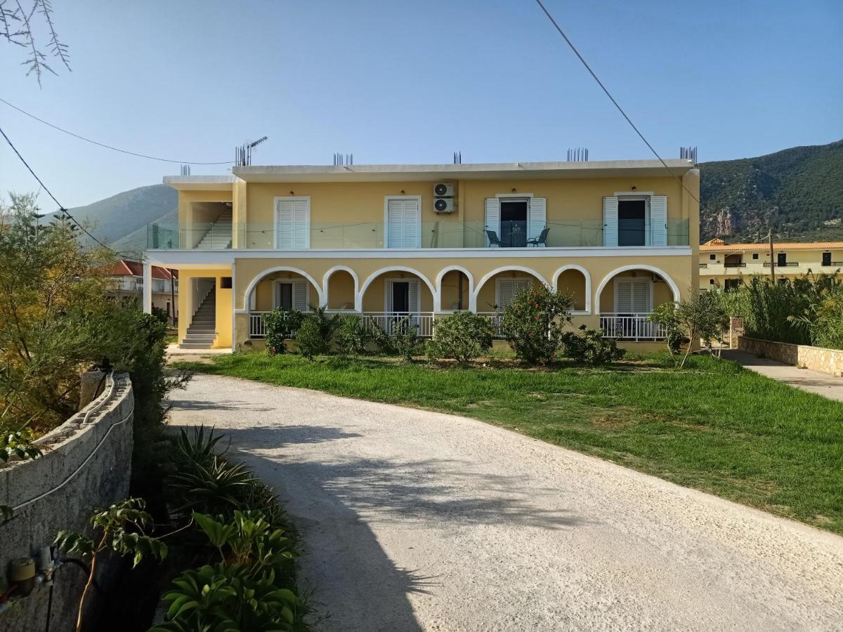 Almiriki Studios & Apartments Alykes  Dış mekan fotoğraf